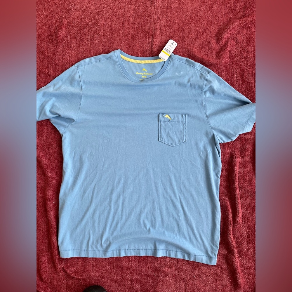 Blue Tommy Bahama Mens Medium pocket tee, new w/tags, 100% cotton Peru